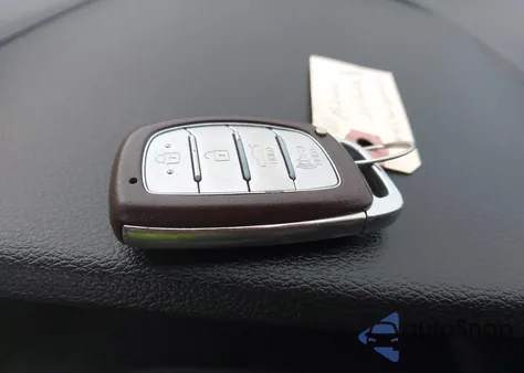 2019 Hyundai Sonata Limited z USA, uszkodzony, nr VIN 5NPE34AF0KH802822